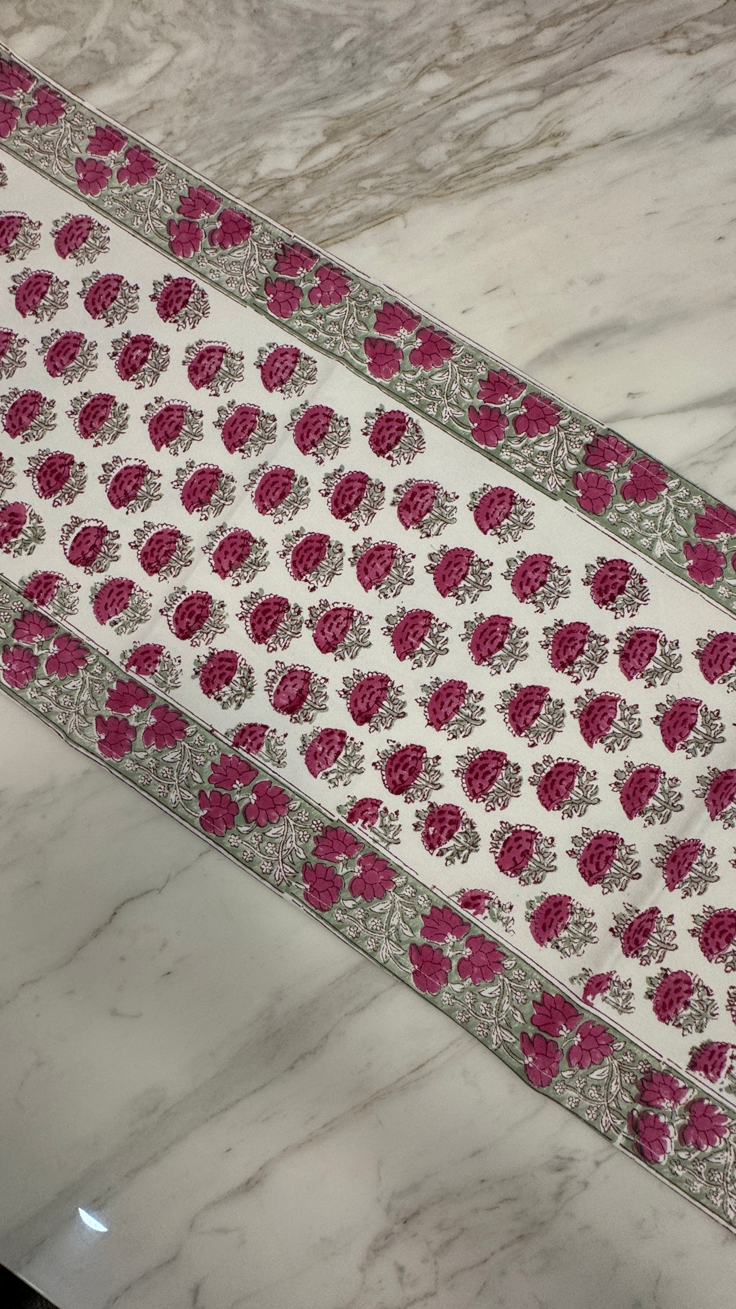 Reets Table Runner