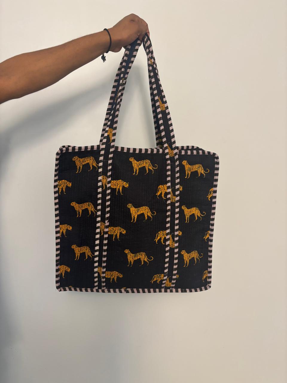 Leapord Tote Bag