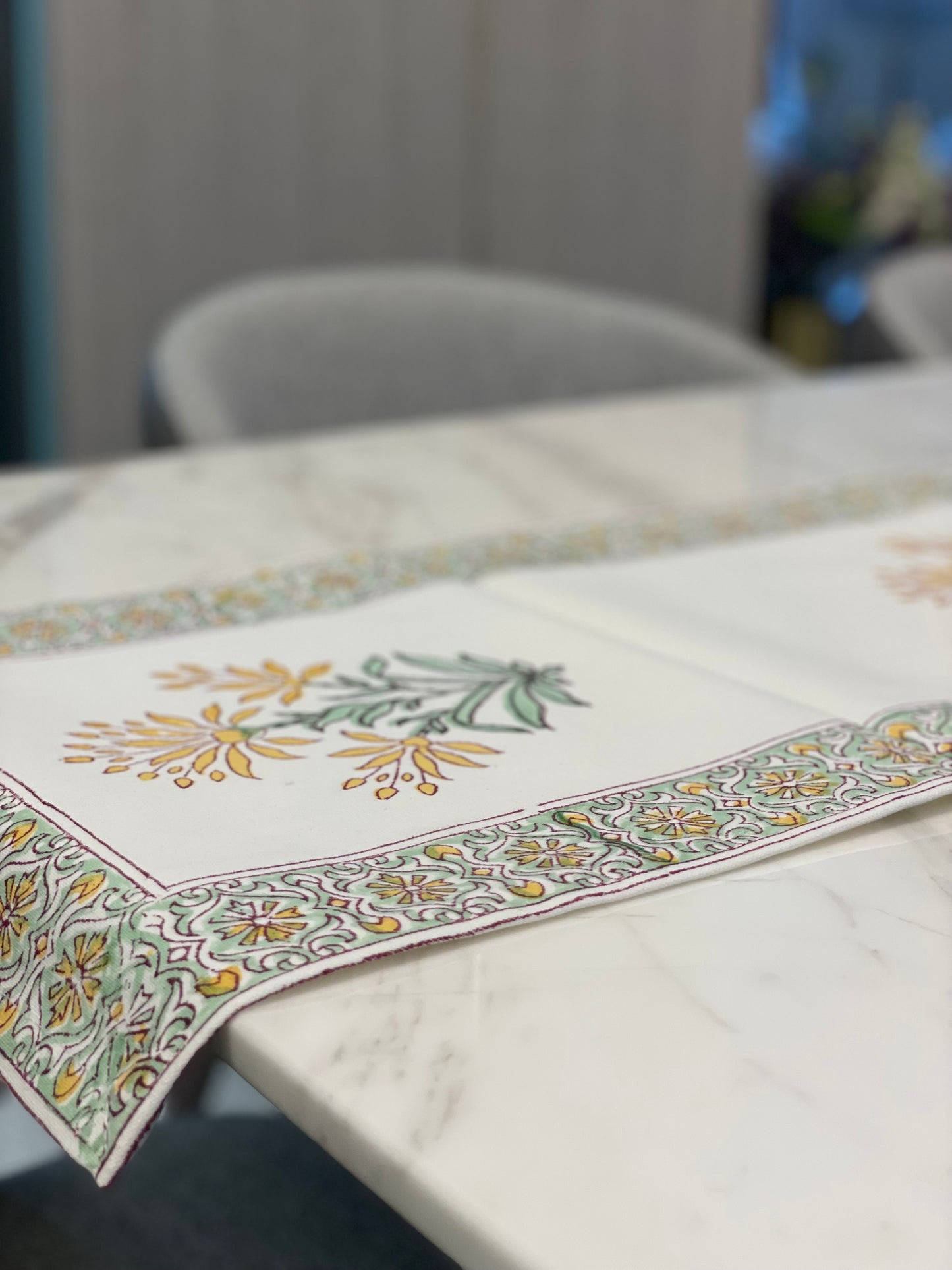 Ahilya Table Runner