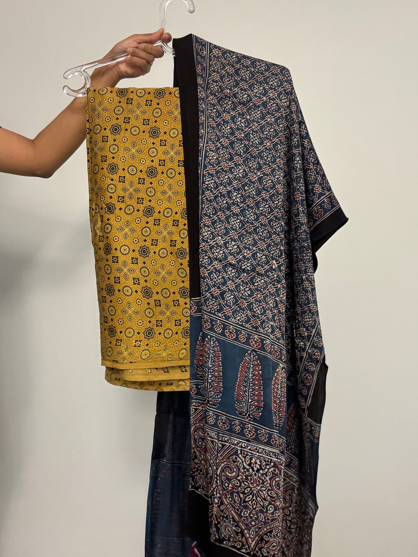 Gauri Modal Silk Fabric & Stole