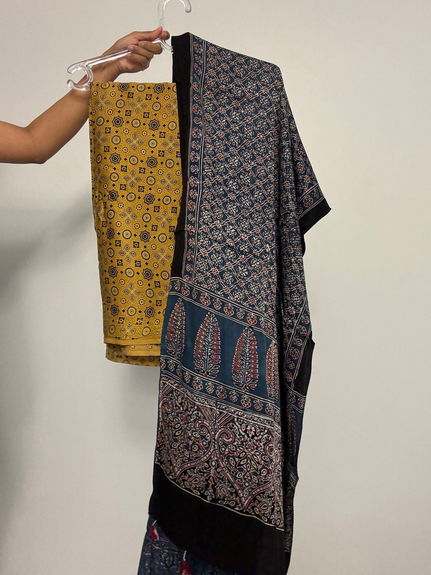 Gauri Modal Silk Fabric & Stole