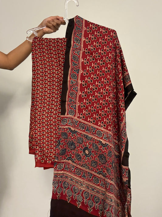 Sakshi Modal Silk Fabric & Stole