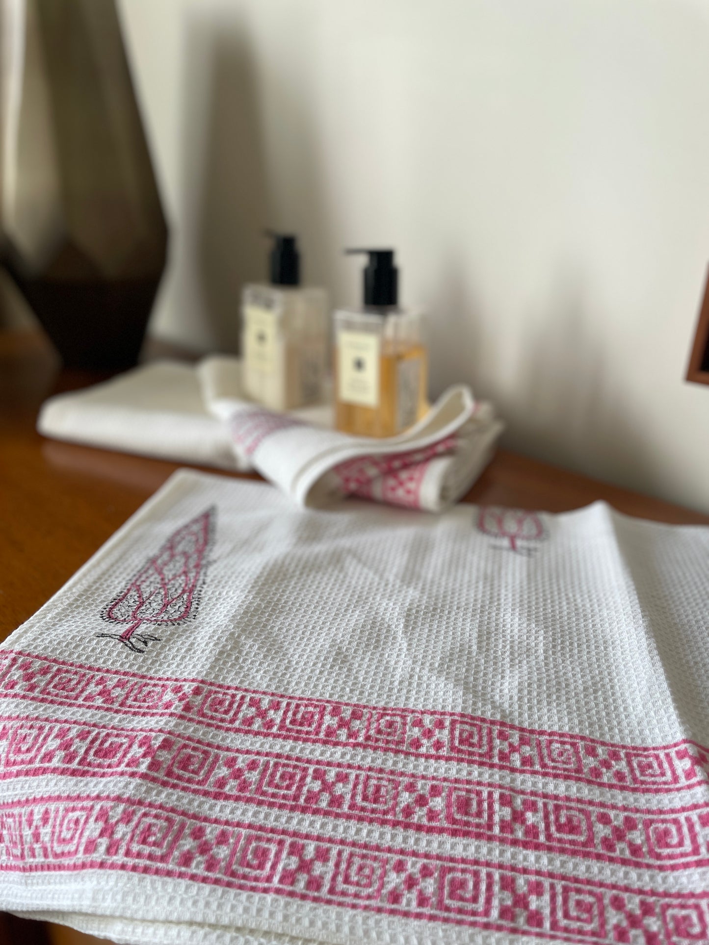 Siya Bath and Hand Towel Set