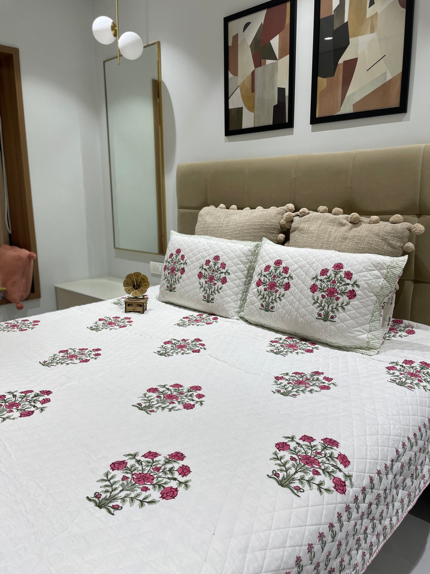 Rehana Comforter