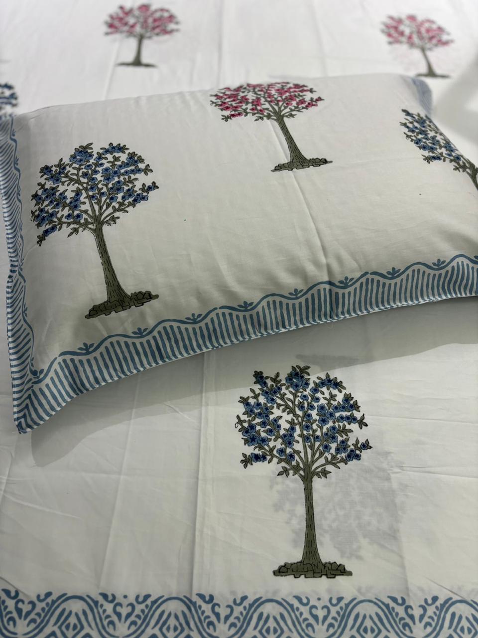 Sakura Motif Cotton Bedsheet