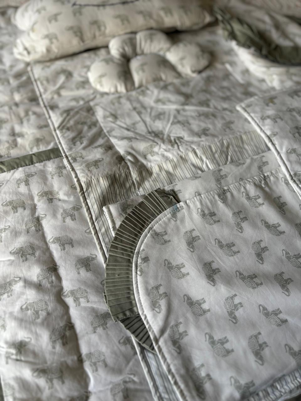 Ele's Baby Bedding Set